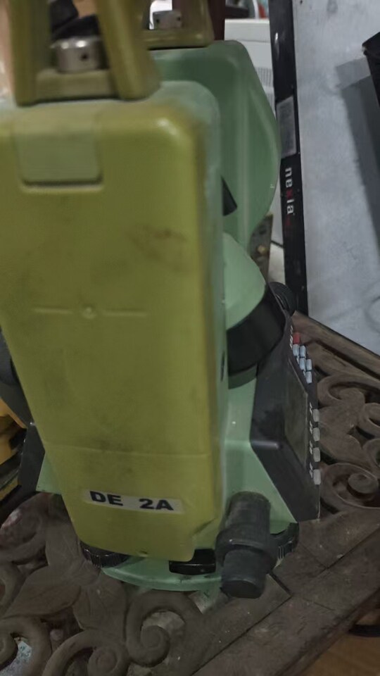 4月29日北京【京械6446】单位淘汰报废处置电子经纬仪一台网络拍卖公告