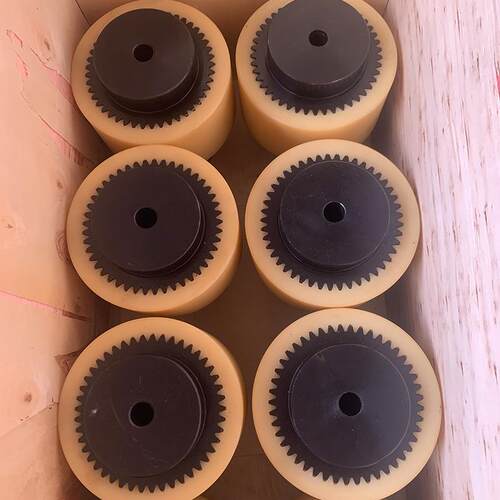 现货GL型滚子链连轴器高精度链条联轴器带罩壳大扭矩滚子链联轴器
