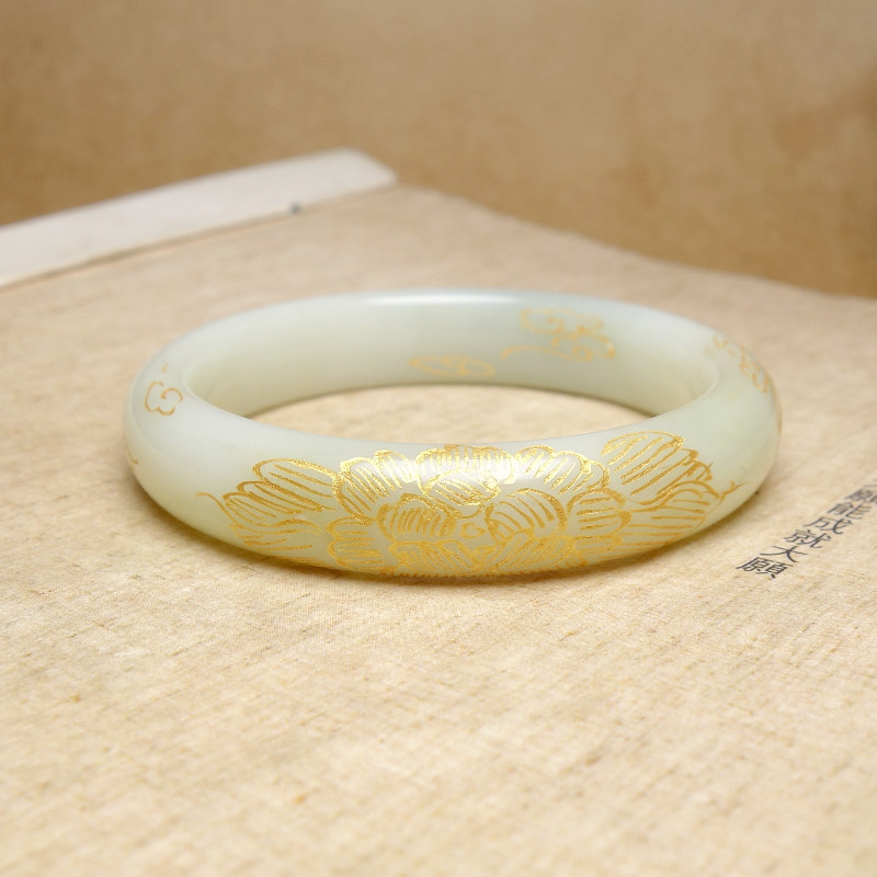 圈口52mm保真新疆和田玉且末料蜂蜜水带翠细料金银错手镯40.20g,珠宝/钻石/翡翠,手饰,淘宝优惠券,粉丝福利购,淘宝优惠卷