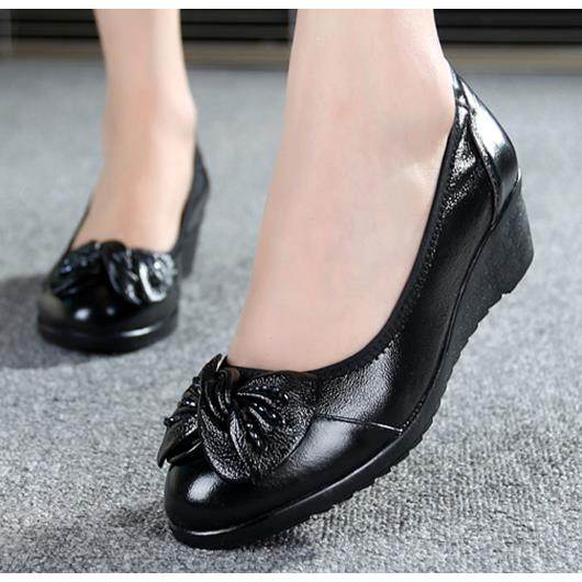 正品春秋妈妈鞋真皮底单鞋平底女鞋大舒码中跟软老年中适坡跟女士,女鞋,浅口单鞋,淘宝优惠券,粉丝福利购,淘宝优惠卷