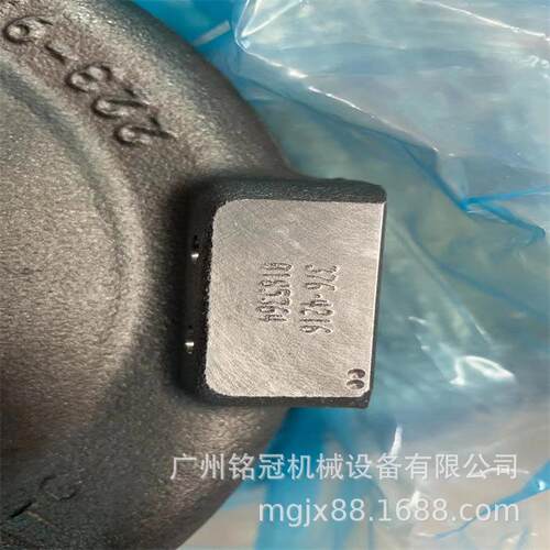 CAT卡特E345D E349D C13发动机水泵 226-5610 挖掘机配件