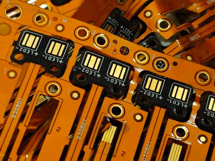 4月24日北京【京械5987】镀金软排线一批14斤左右（具体以实物为准）网络拍卖公告