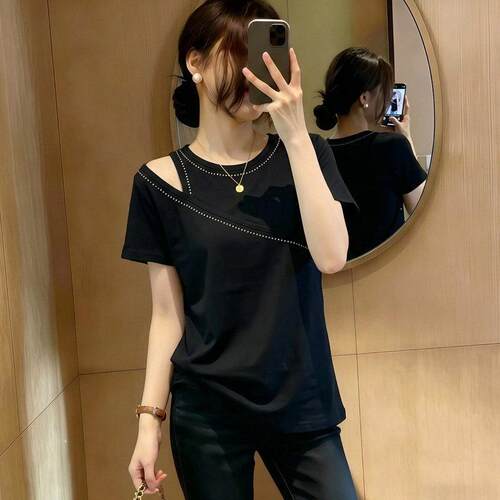 短袖小众感烫钻露肩T恤女2026夏装大码胖MM休闲显瘦圆领上衣0625d
