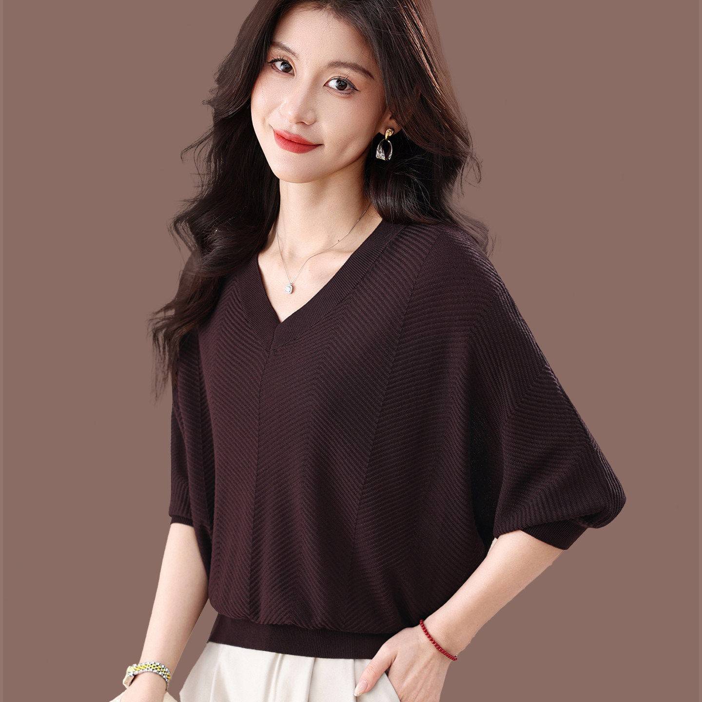 桑蚕丝蝙蝠衫V领短袖t恤女夏季新款上衣短款宽松薄款冰丝针织衫