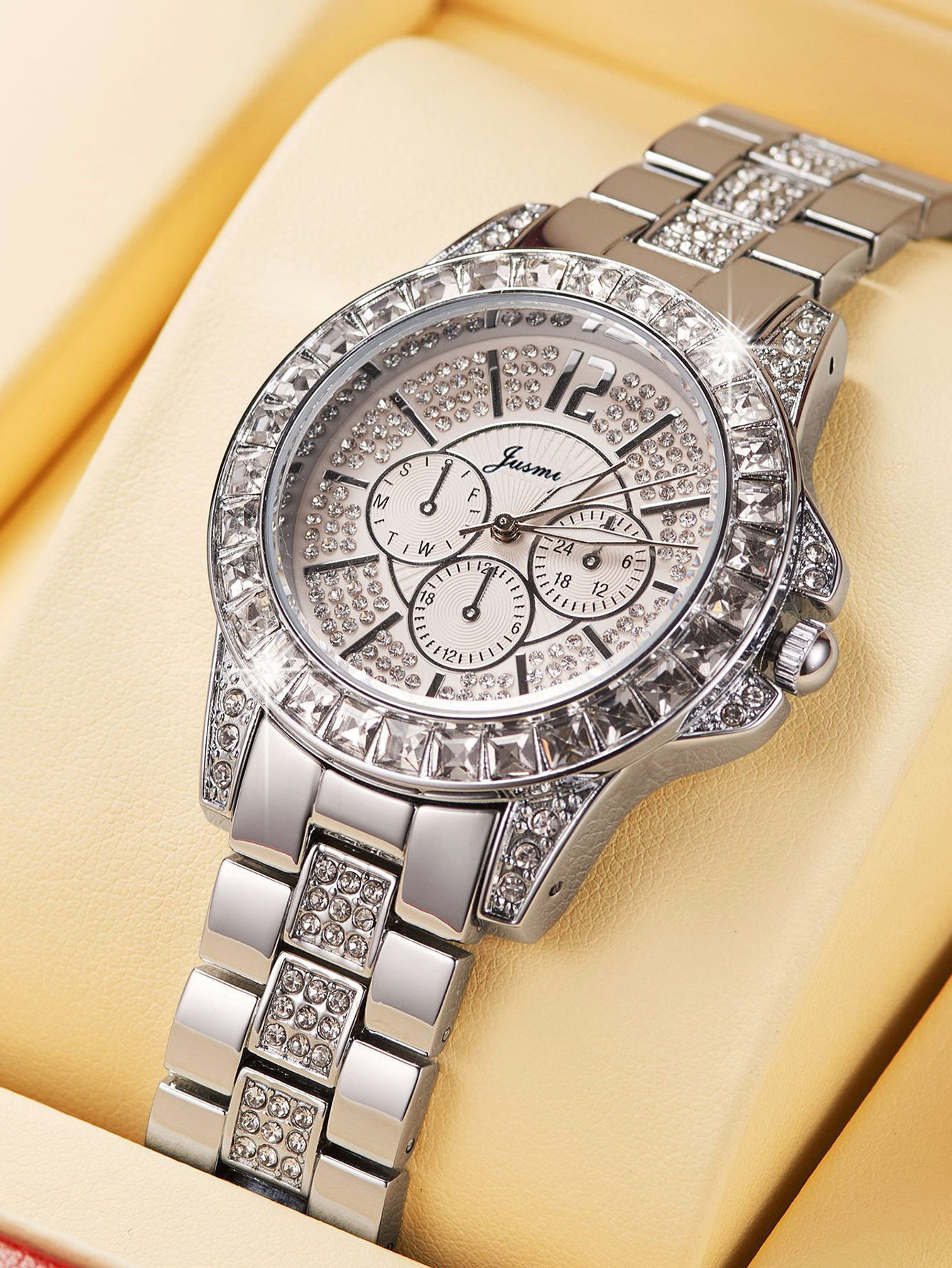 华女士时尚镶眼钻满天星奢大气水钻假三钢带2462大表盘石英手表