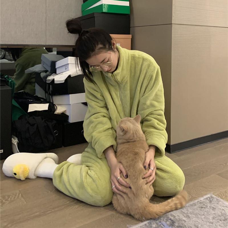 情侣珊瑚绒家居服套装女秋冬可外穿加厚拉炼奶fufu毛绒睡衣两件套