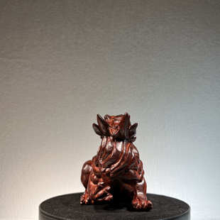 小叶紫檀绿檀木雕白泽祥瑞神兽摆件手把件供奉车内中控家居装饰品