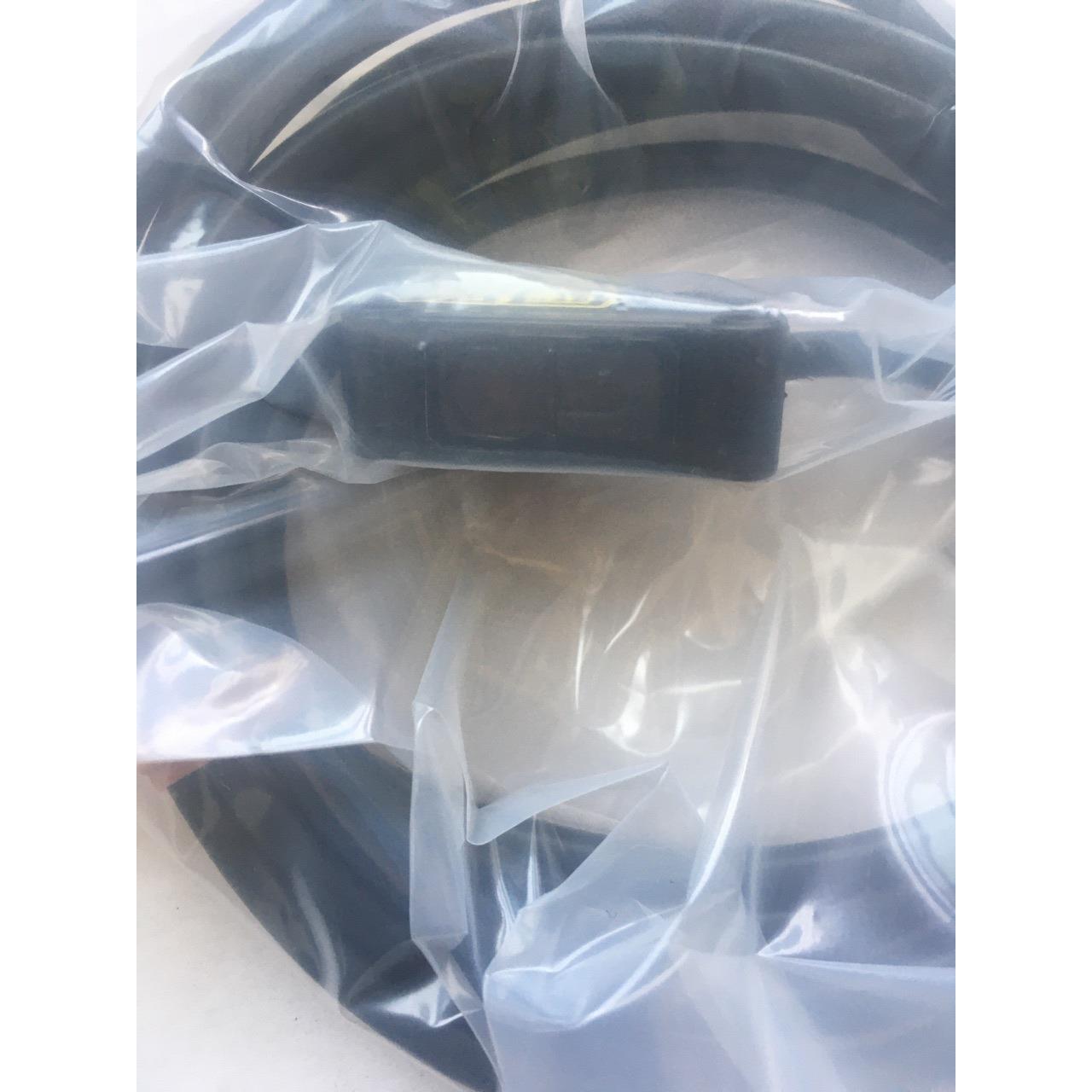 小光点激光传感器 E3Z-LR61