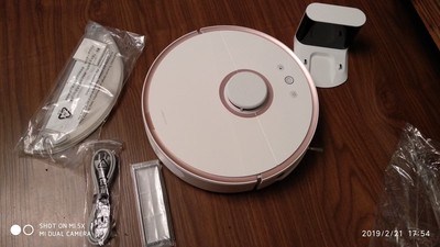 质量对比科沃斯T5 Max和石头S51扫地机器人入手哪款更好，区别优缺点对比揭秘是？