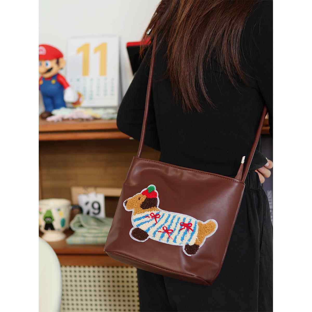 包包女2024新款秋冬腊肠狗休闲单肩腋下包ins小众覆古斜挎水桶包,箱包皮具/热销女包/男包,通用款女包,淘宝优惠券,粉丝福利购,淘宝优惠卷