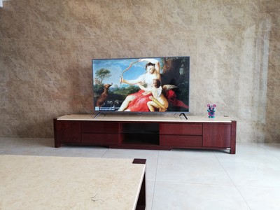 对比看看夏普70A2UK对比海信HZ70E3D区别是？哪个好用？