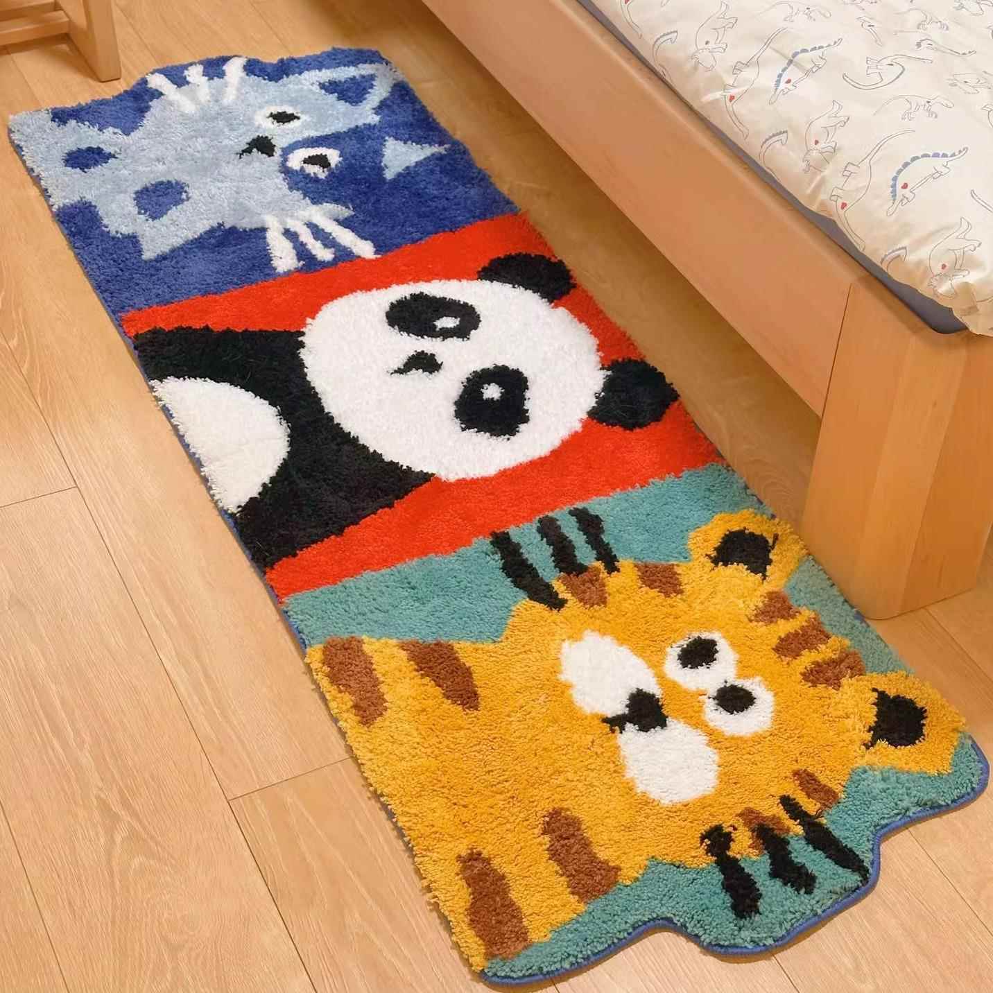 可爱猫咪植绒地毯长条家用地垫卧室百搭床边毯毛绒加厚防滑脚垫子