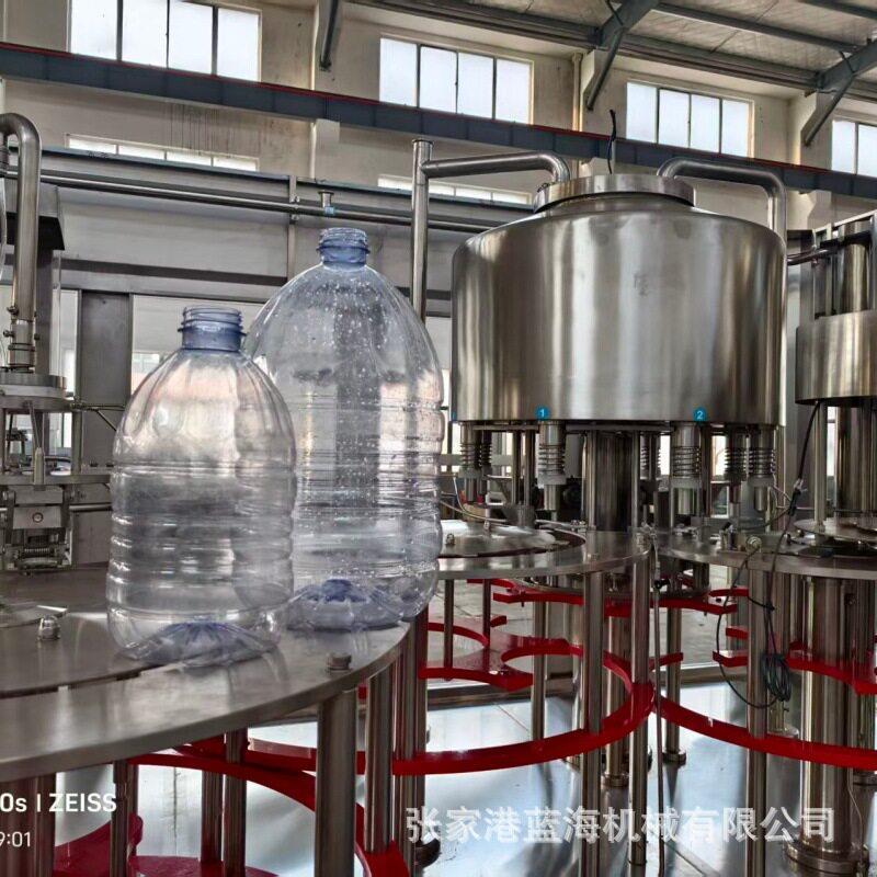 5升机饮料加工设备3.5升--5升纯净水灌装机大水全自动灌装机