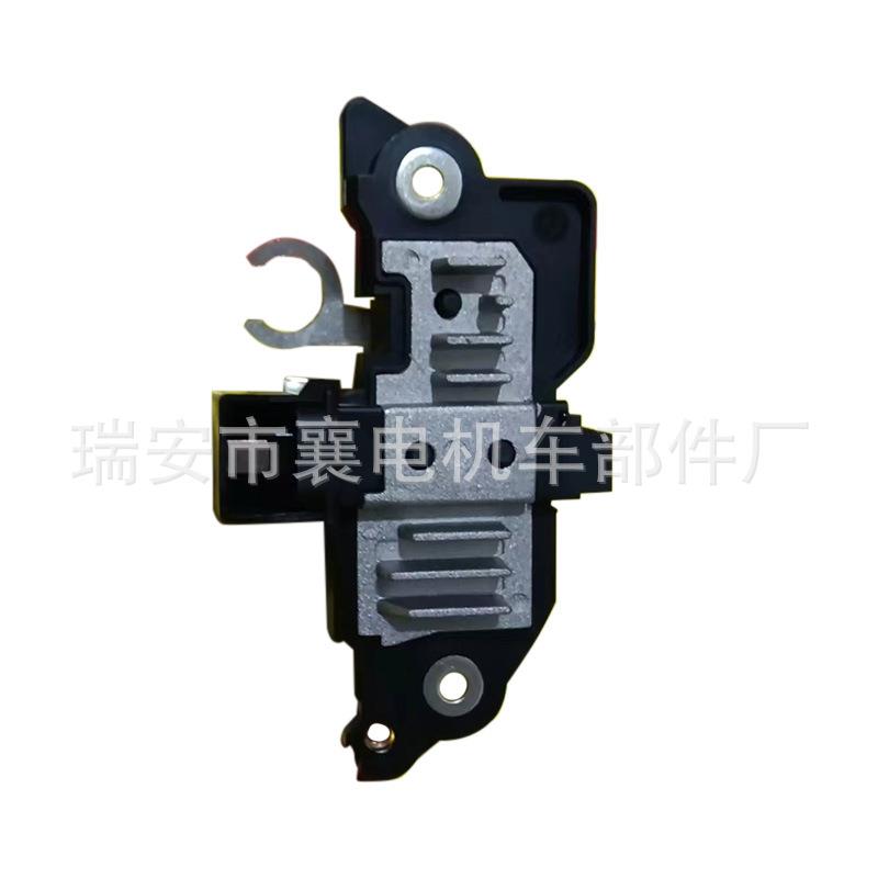 b225汽车发动机电子调节器稳定电压短路保护