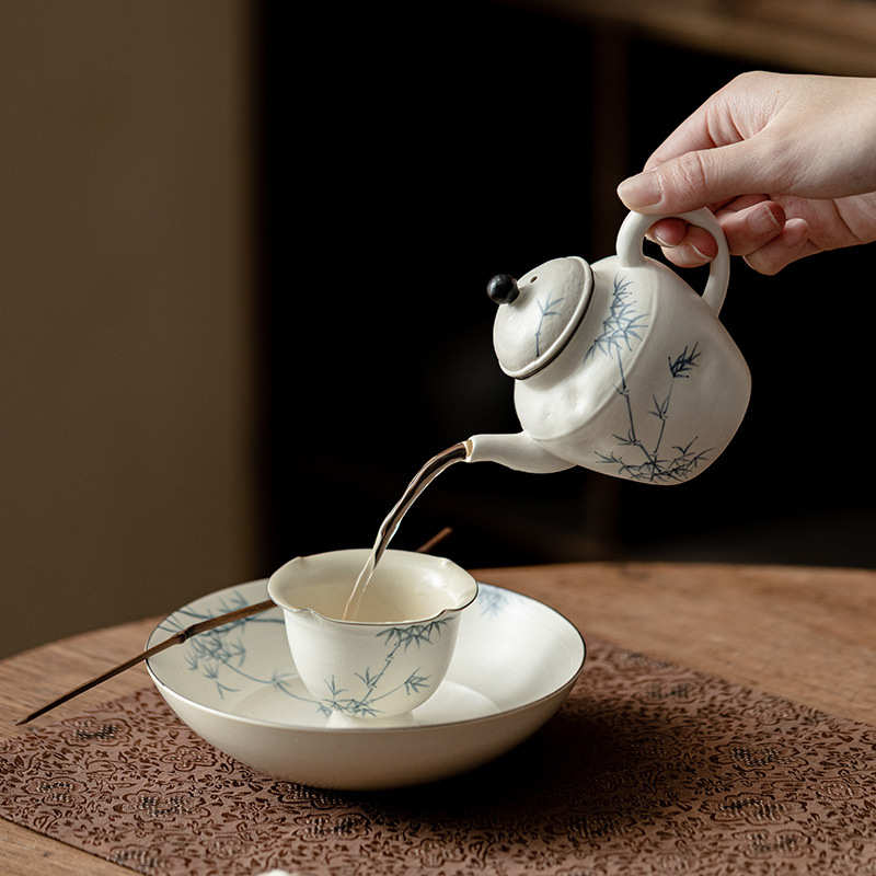 手绘竹韵茶壶家用泡茶壶陶瓷球孔过滤手握壶高档功夫茶壶150毫升