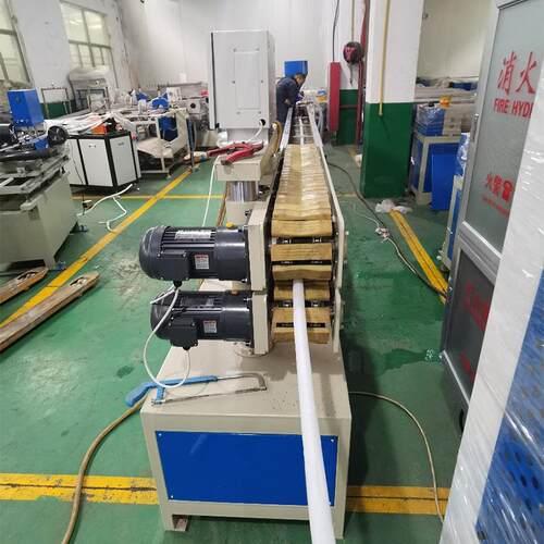拼豆机全套pe一条线65主机模具自带真空箱牵引机切割机plc电脑版