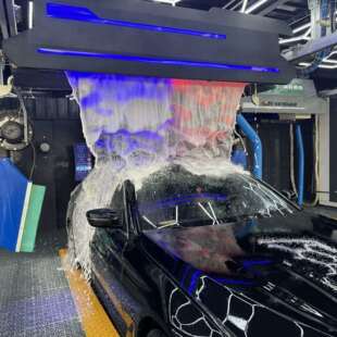 央视7套展播品车电脑洗车质科自助清洗设全自动电脑洗机洗护一牌