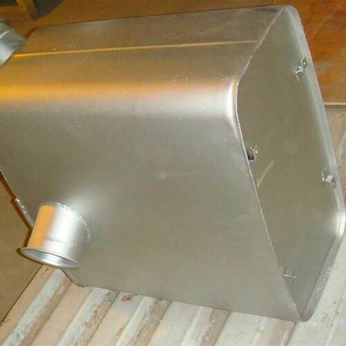 适用重汽豪沃HOWO A7汽车车用消声器总成 AZ9925540080