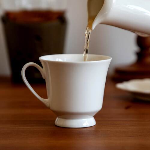 三宅家食器 英式高温瓷骨瓷咖啡杯碟套装覆刻英国中古陶瓷高足杯