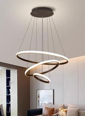 客厅吊灯现代简约气2025新年款网红奢64501饭厅大餐厅卧轻室灯中