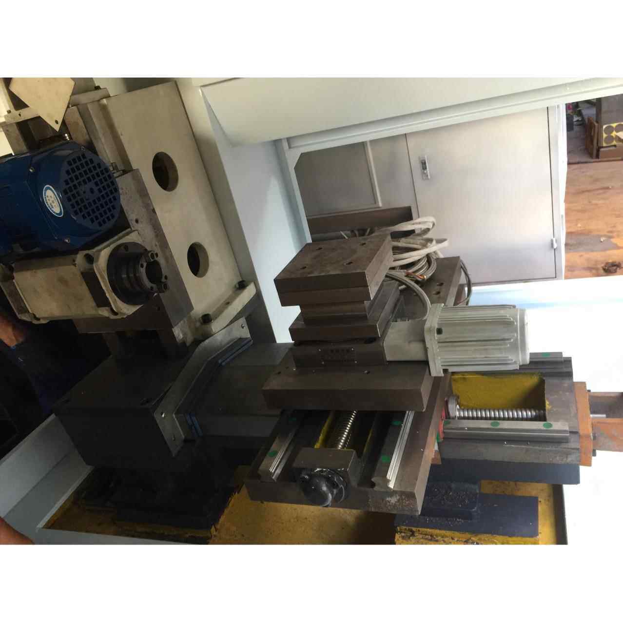 数控机床设备专机车床CJK0640高科技产品