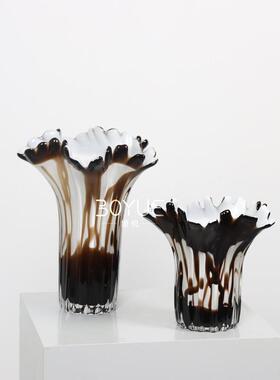 中古风泼墨白色花瓣口琉璃摆件轻奢玻璃花瓶客厅茶几果盘软装花瓶