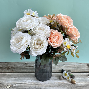 厂家直销9头忻怡仿真9头忻像怡磨毛布材质假花婚纱花影玫楼摄道具