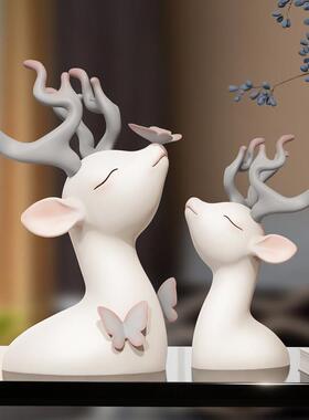 现代创意艺术高级感鹿摆件轻奢高档客厅电视柜玄关酒柜家居装饰品