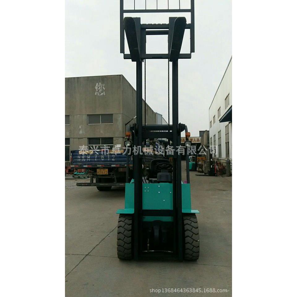 四轮电动叉车，座驾式电动装卸车，前移式叉车，接受非标咨询