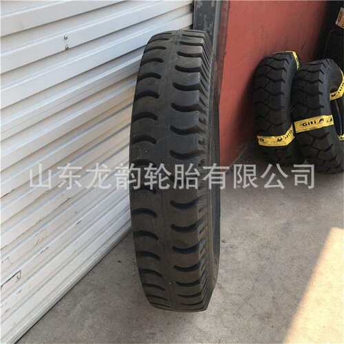 9.00-16 9.00-20轻卡客车拖车城市环卫尼龙轮胎羊角尼龙斜胶轮胎