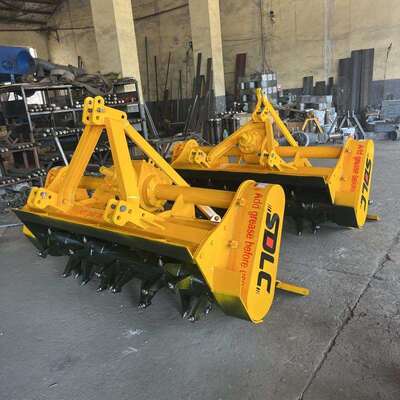 齿轮箱灰土拌合机稳定土路拌机1.8米箱体筑路拌和机