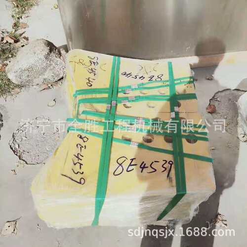 SD32推土机松土器齿尖175-78-31230 保护器195-78-21320