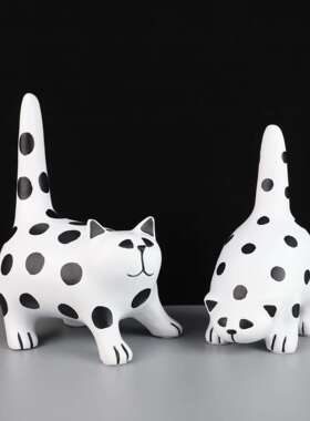 现代简树约波点0595猫样脂摆件板房客厅电视柜玄关居家桌面装饰品