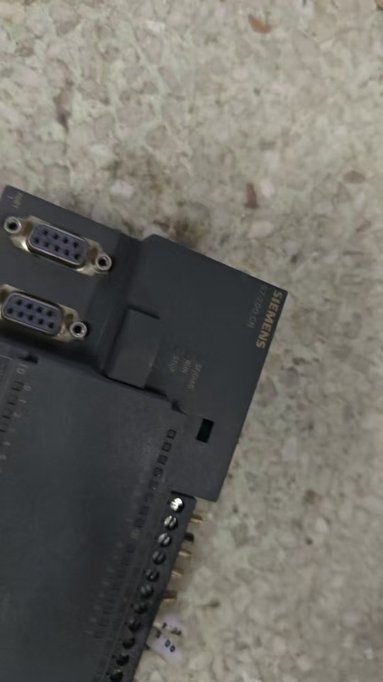 1月4日北京【京械8584】单位淘汰报废处置西门子设备一台网络拍卖公告