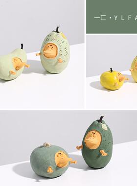 一匚 现代原创鸭梨陶瓷动物摆件 样板间儿童房客厅卧室装饰摆件