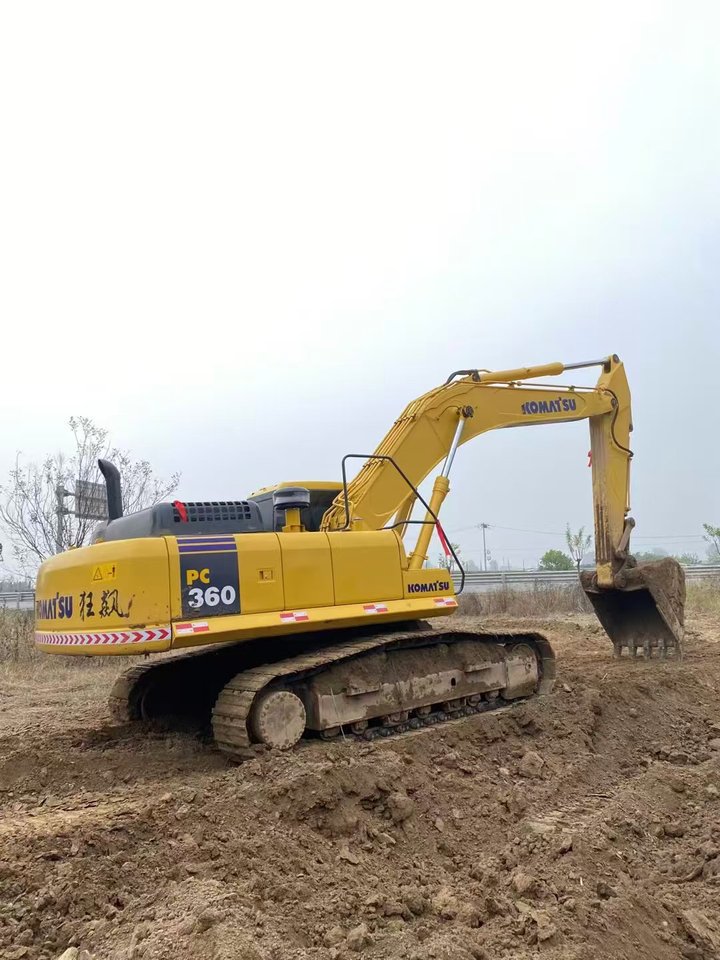 11月21日北京小松360挖掘机网络拍卖公告