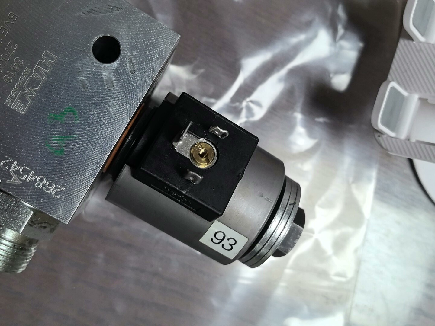 哈威bve3-z-g-24-1/2电磁插装阀,拆机的,引脚有议价