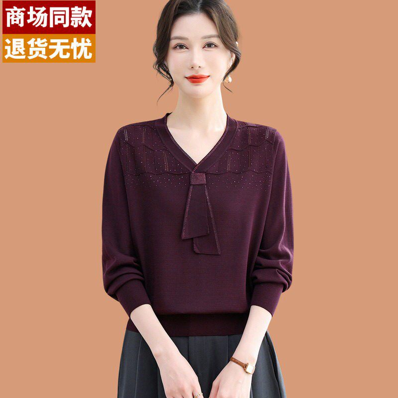 冰丝针织衫女薄款T恤2026春季新款时髦时尚妈妈烫钻v领桑蚕丝上衣