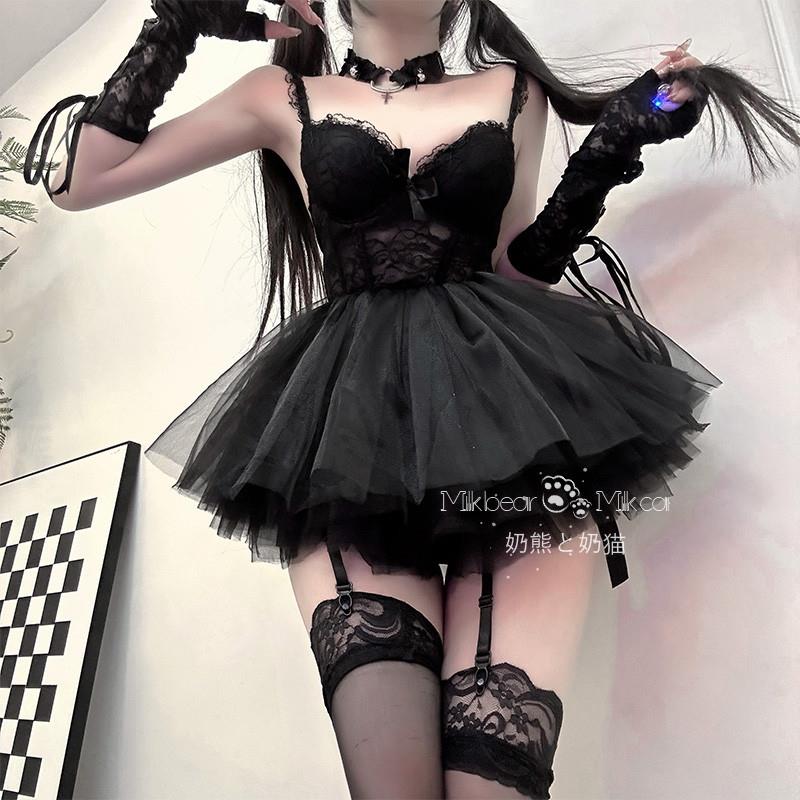 奶熊与奶猫:黑天使Cosplay女装性感鱼骨胸衣蓬蓬裙辣妹穿搭套装