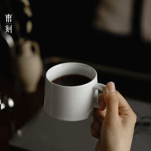 束刻轻奢高级感小众设计风纸白釉语马克杯创意纯白陶瓷咖啡杯ins