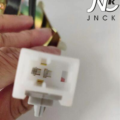 卡车配件跨境适用华菱电源总开关 37AD-35010
