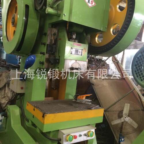 上海厂家直供63吨冲床压力机63t加重冲床80t100t125t冲床
