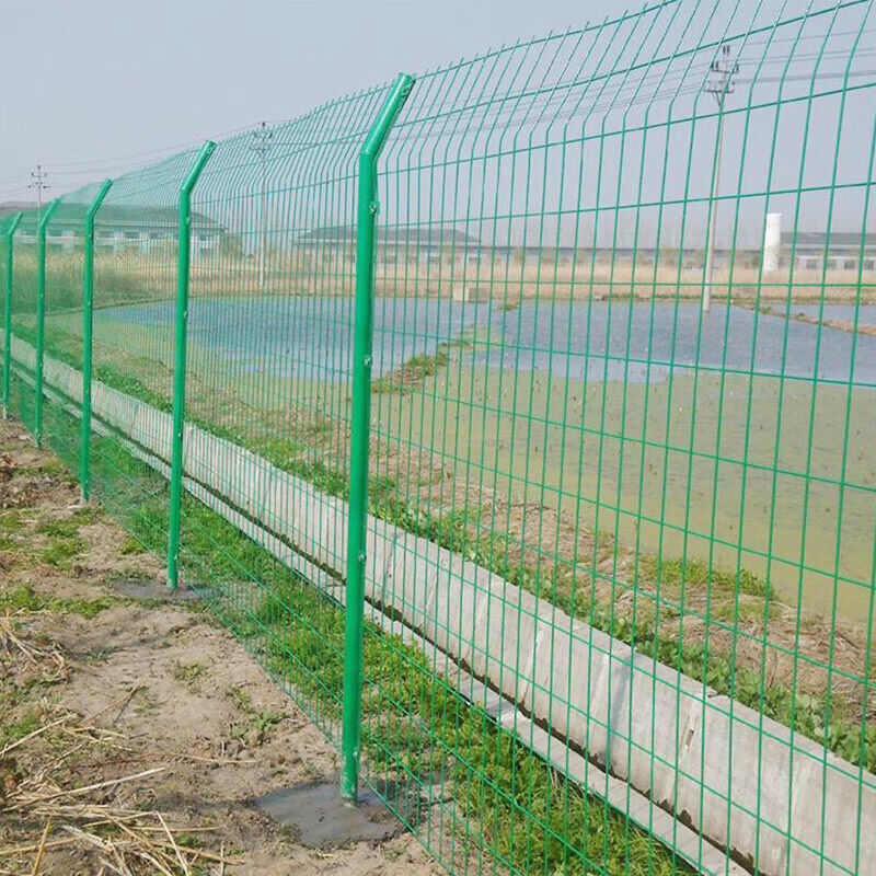 地品防护网护群隆工户外双边丝护栏网山公路高速网围栏网隔离圈圈
