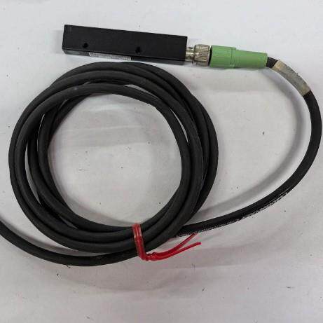 宝盟Baumer接近开关FEDM 08P1002/S35L FSDM 08D9002/S35L