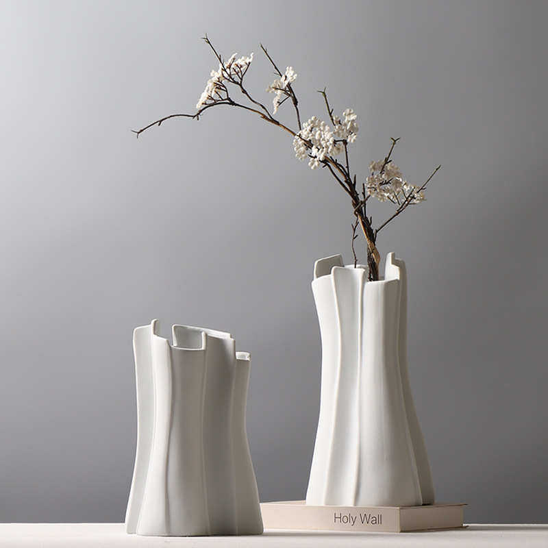 现代简约白色花瓶样板房创意插花陶瓷花器客厅电视柜台面装饰摆件