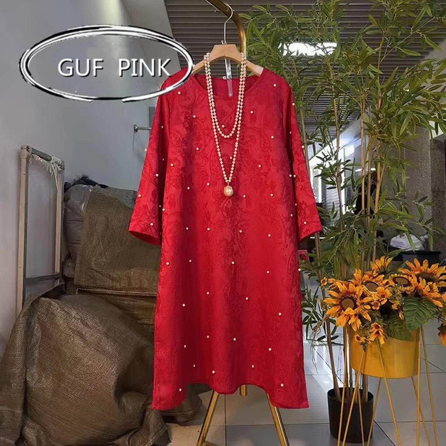 香港加肥胖妹妹早秋钉珠暗花洋装大尺码女装设计感红色显瘦休闲裙