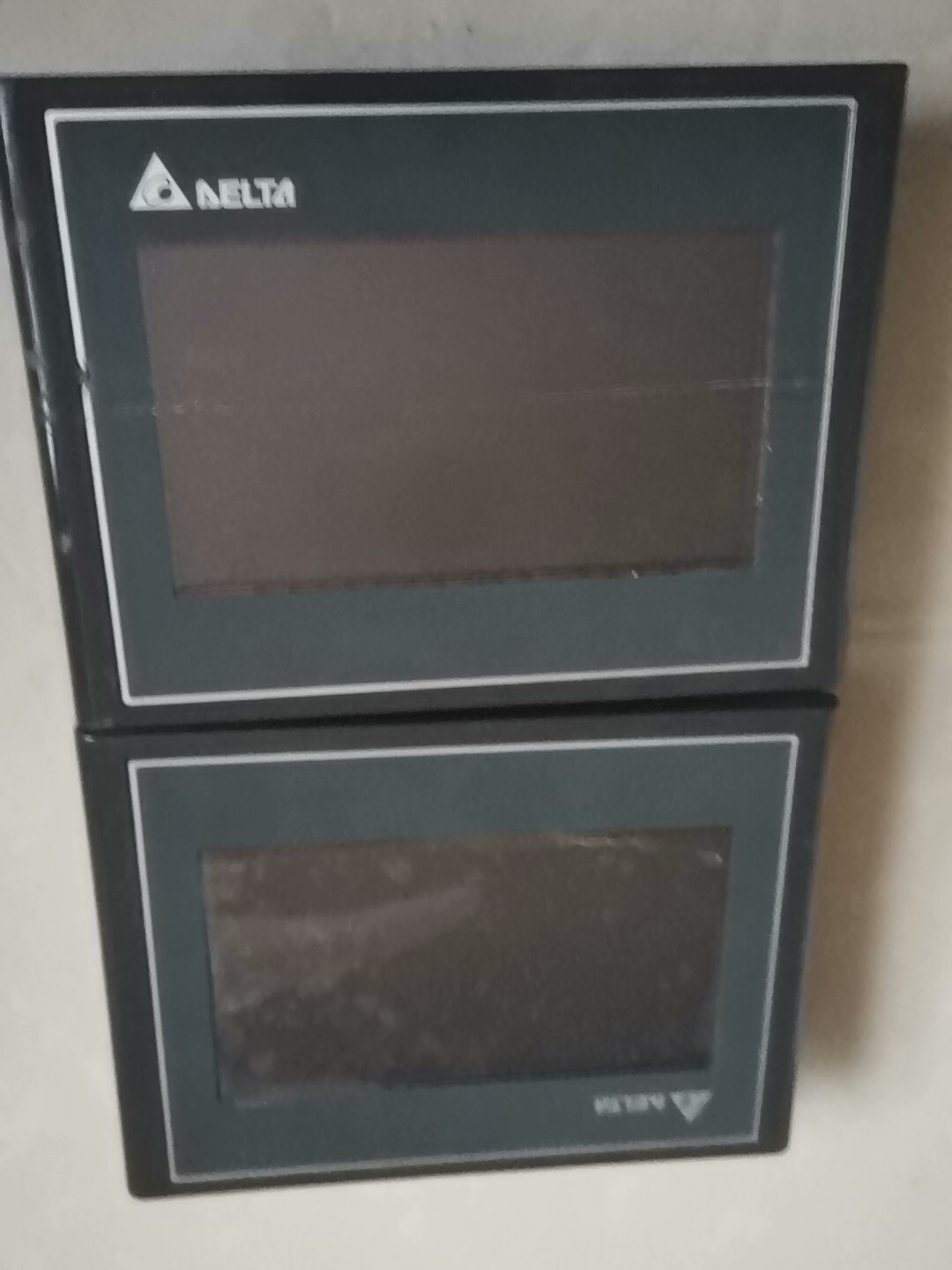 台达触摸屏DOP-103BQ