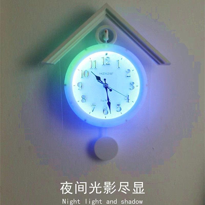 挂钟客厅钟表挂墙石英钟简约时尚夜光钟布谷鸟LED挂表静音时钟