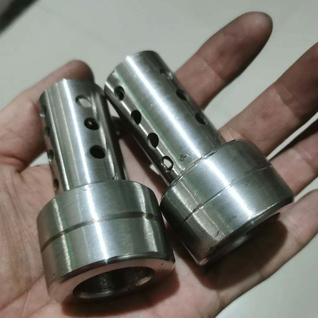 机车排气管消音器 加厚消音器 静音器 跑车双孔弯曲直排回压芯