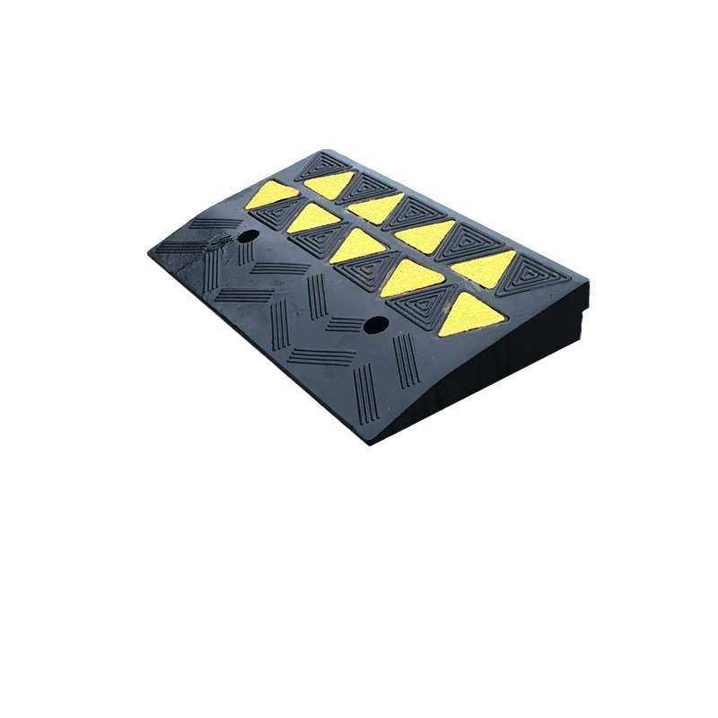 台阶垫斜坡垫马路牙子门槛垫橡胶路沿坡橡塑汽车上坡垫家用三角垫,五金/工具,路沿坡,淘宝优惠券,粉丝福利购,淘宝优惠卷